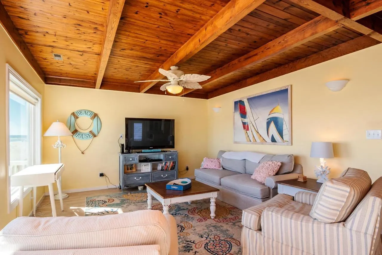 Holiday home Lisa Lu By Oak Island