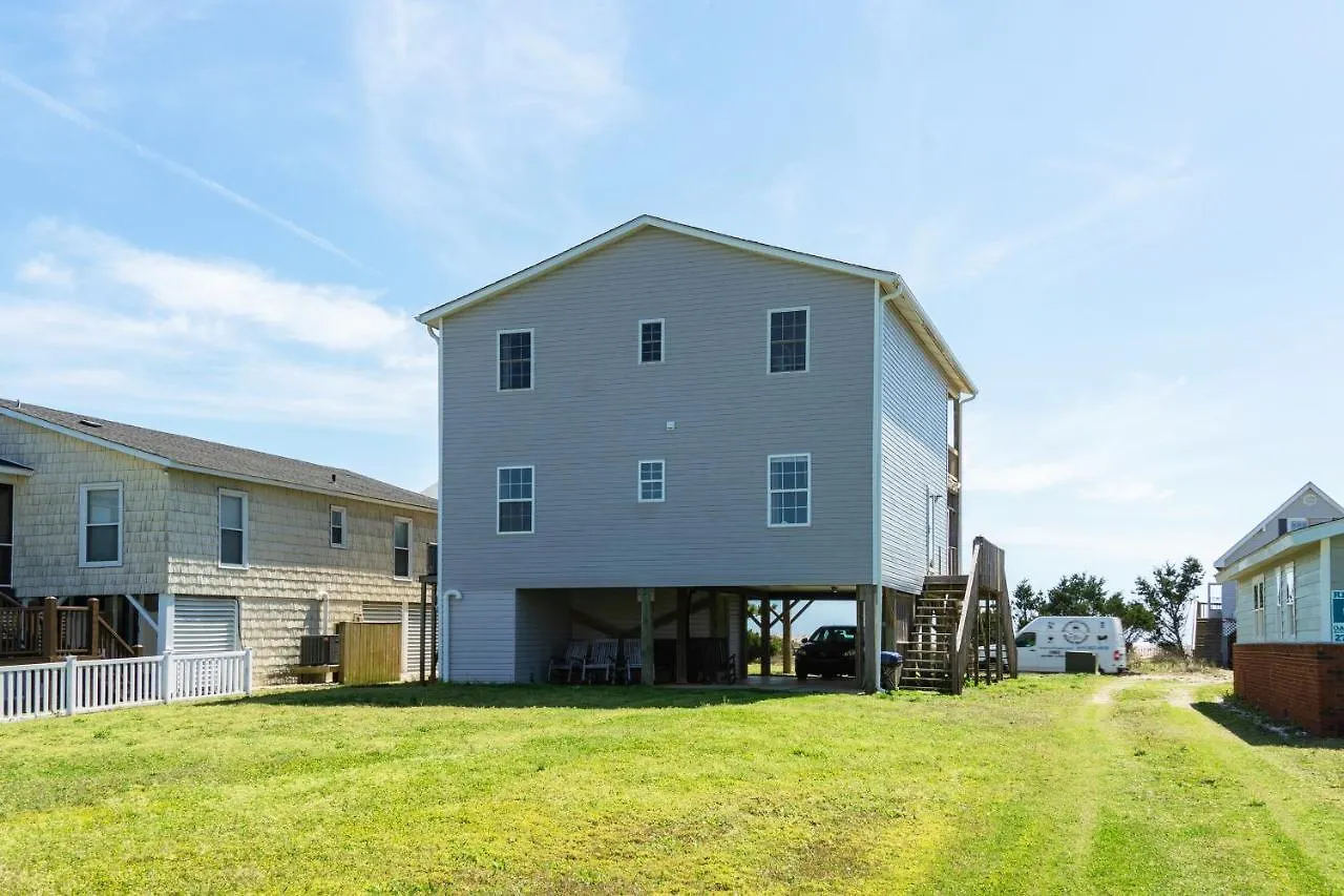 A Music Paradise Too By Holiday home Oak Island