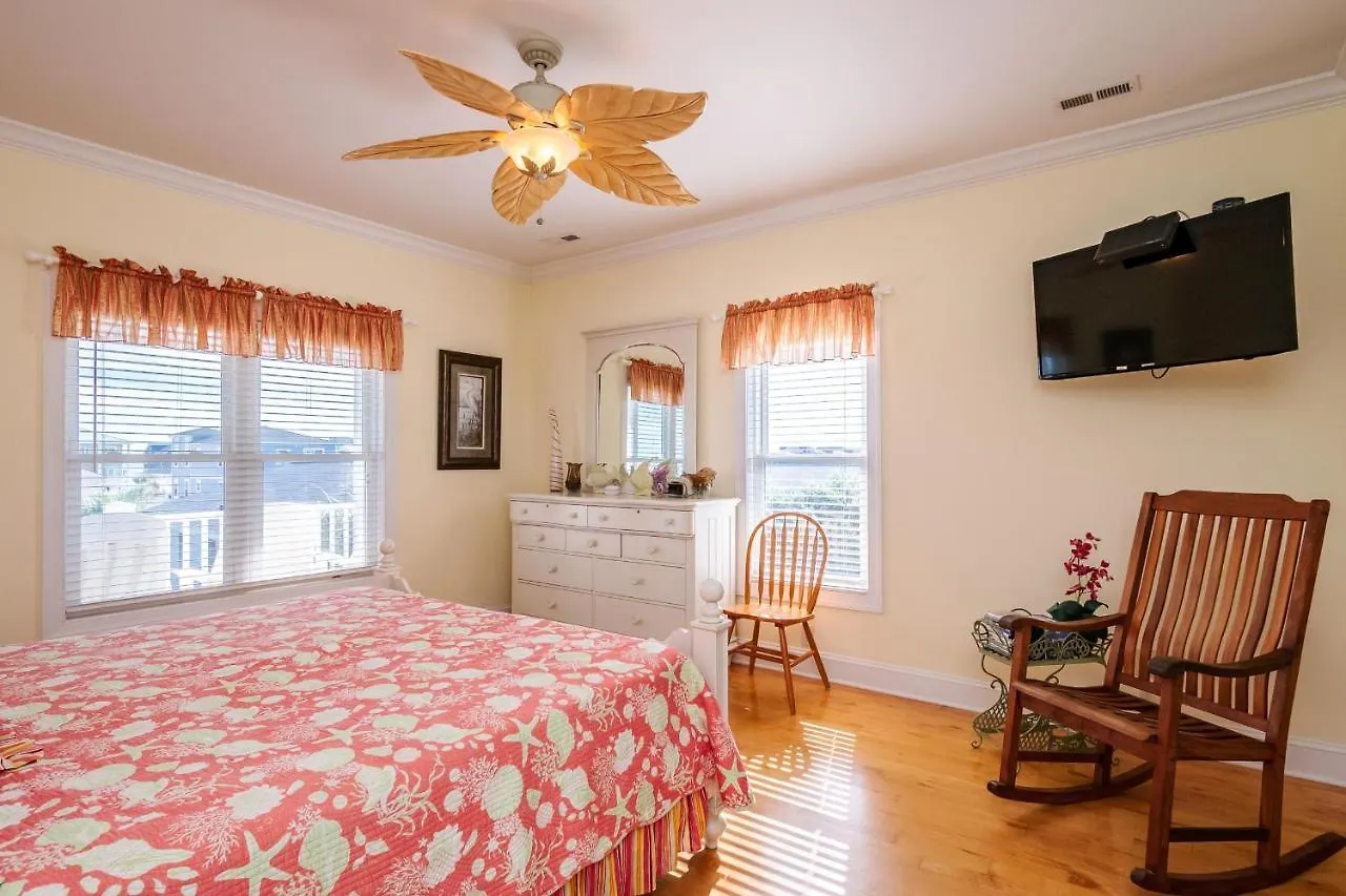Coastal Living By Holiday home *