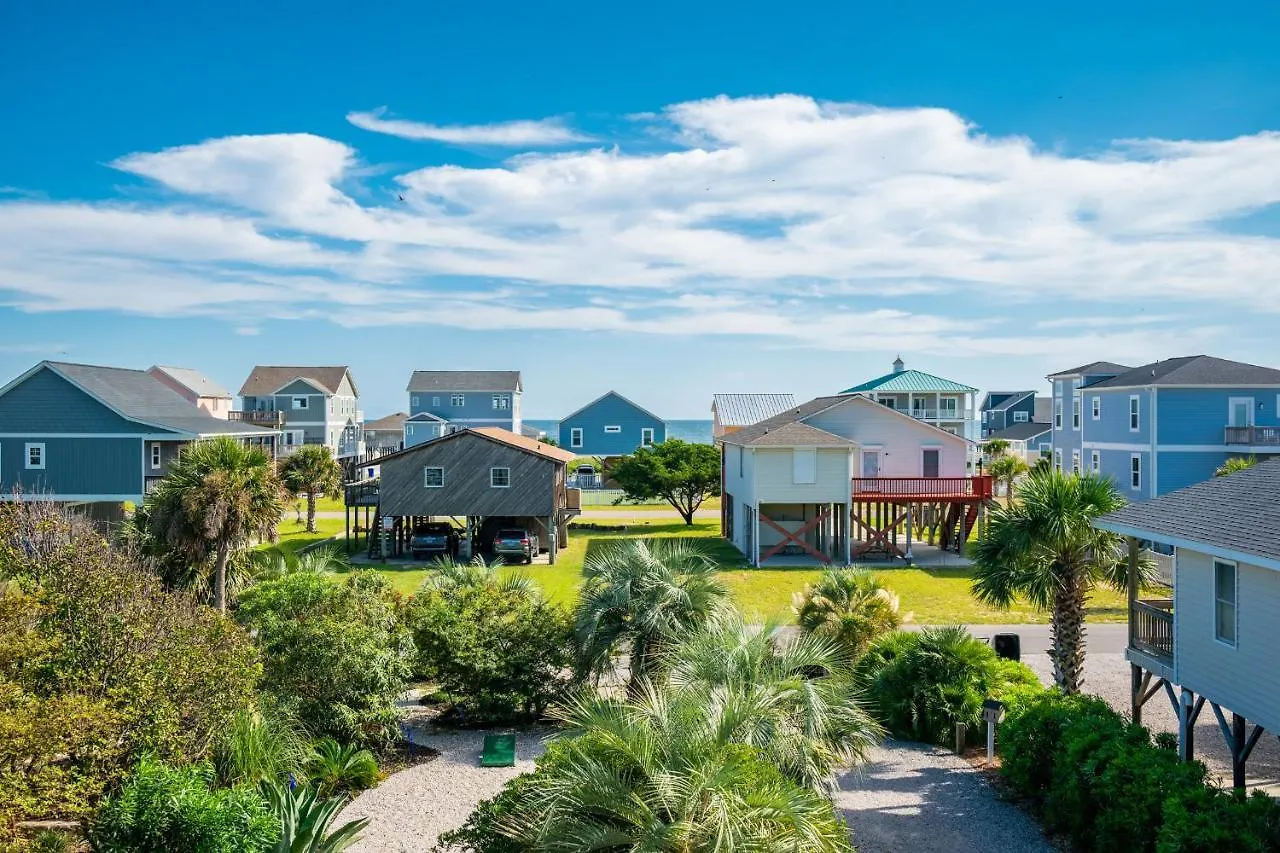 Coastal Living By * Oak Island