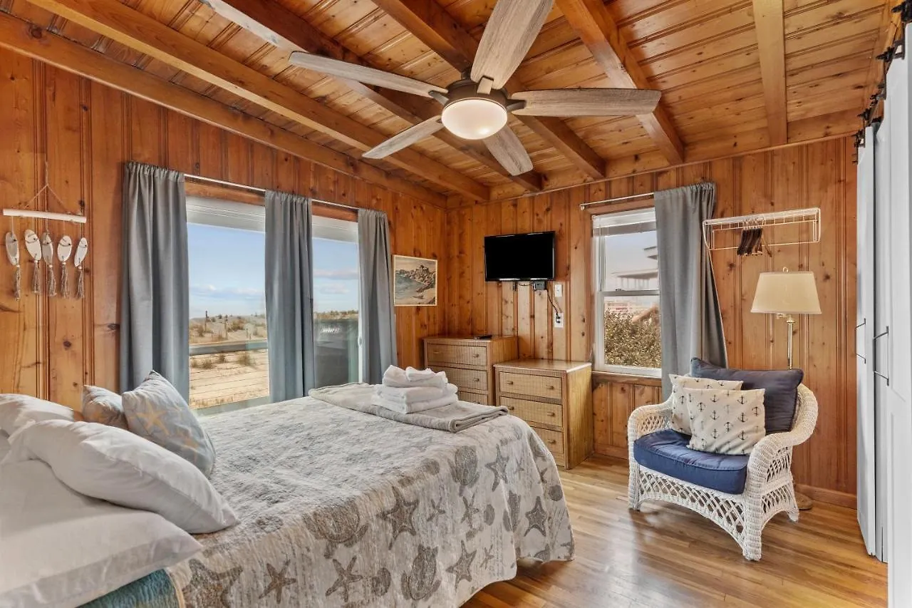 Dock Oak Island