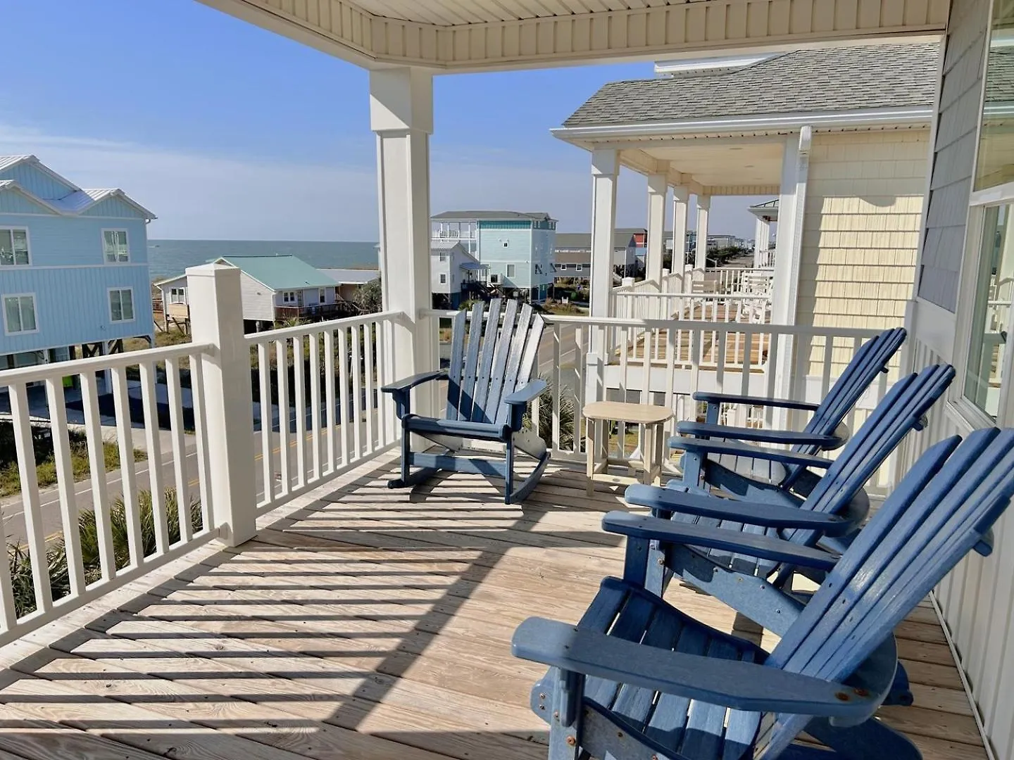 Slip Away * Oak Island