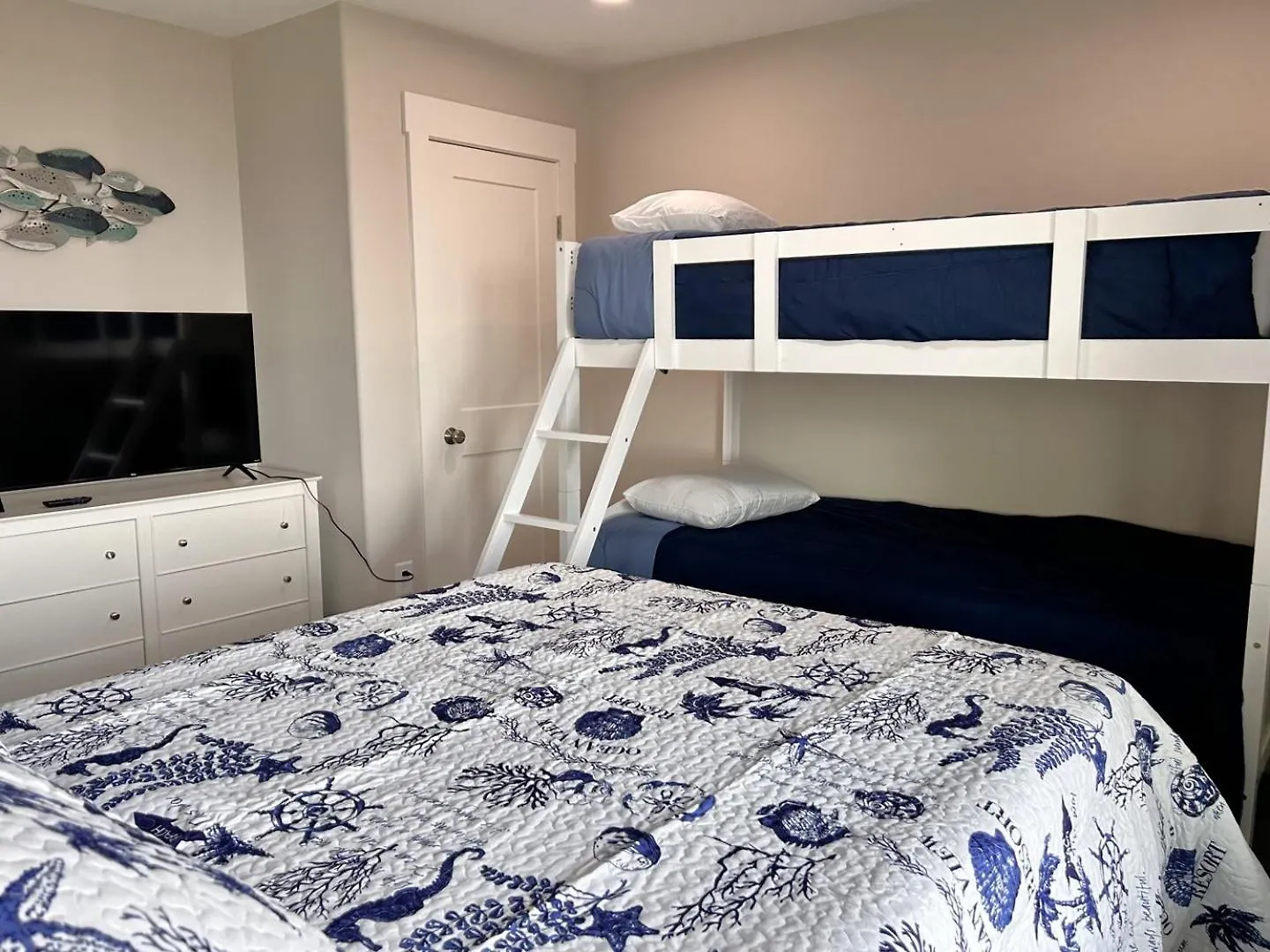 Holiday home Steppin On The Oak Island