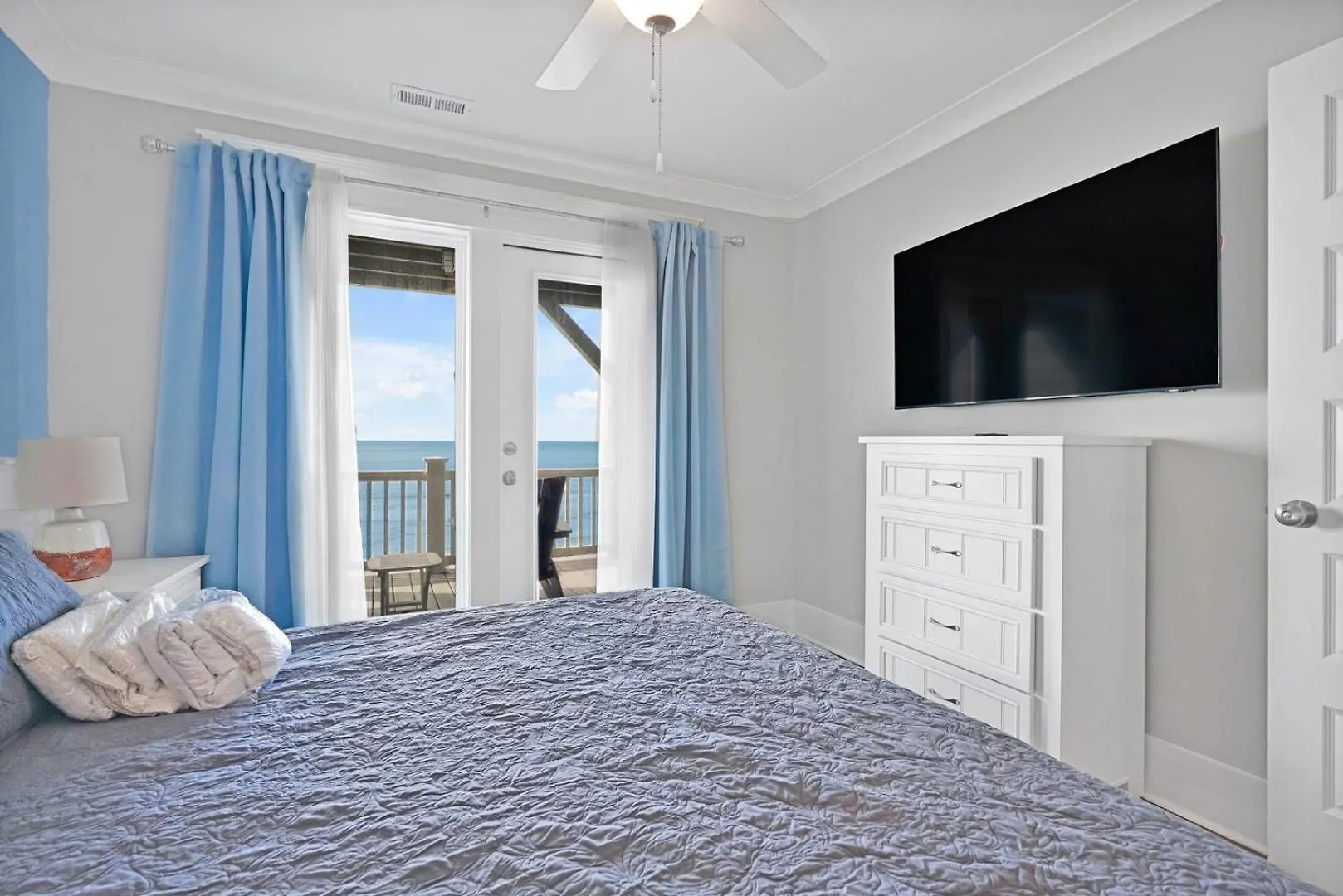 Admiral's Oak Island