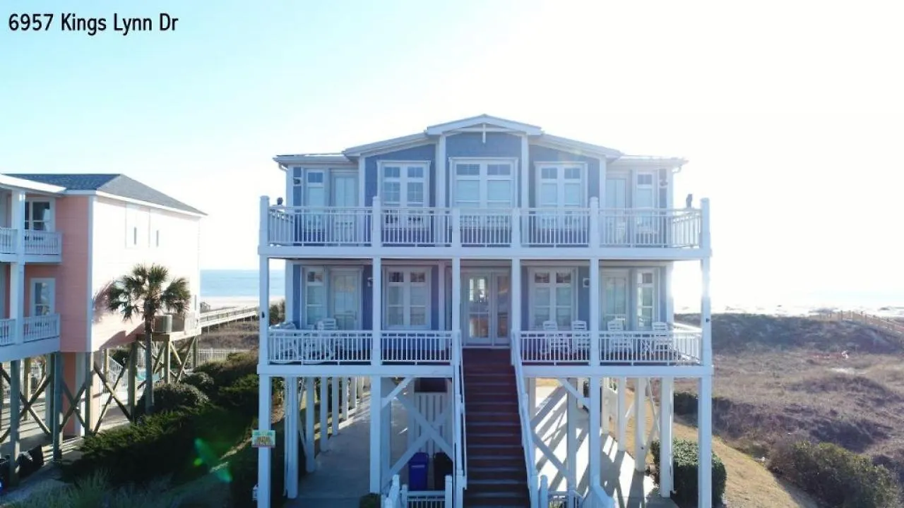 Holiday home Tar Heel Haven *