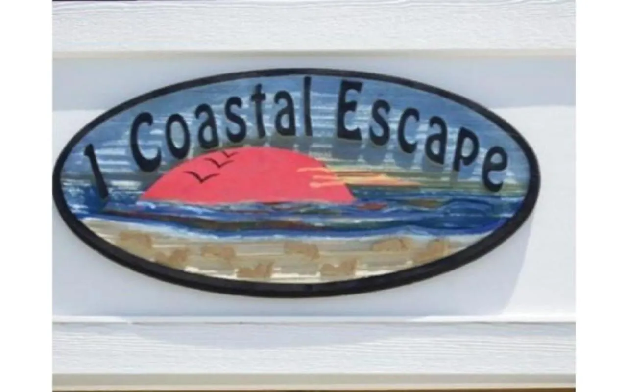 1 Coastal Escape Oak Island