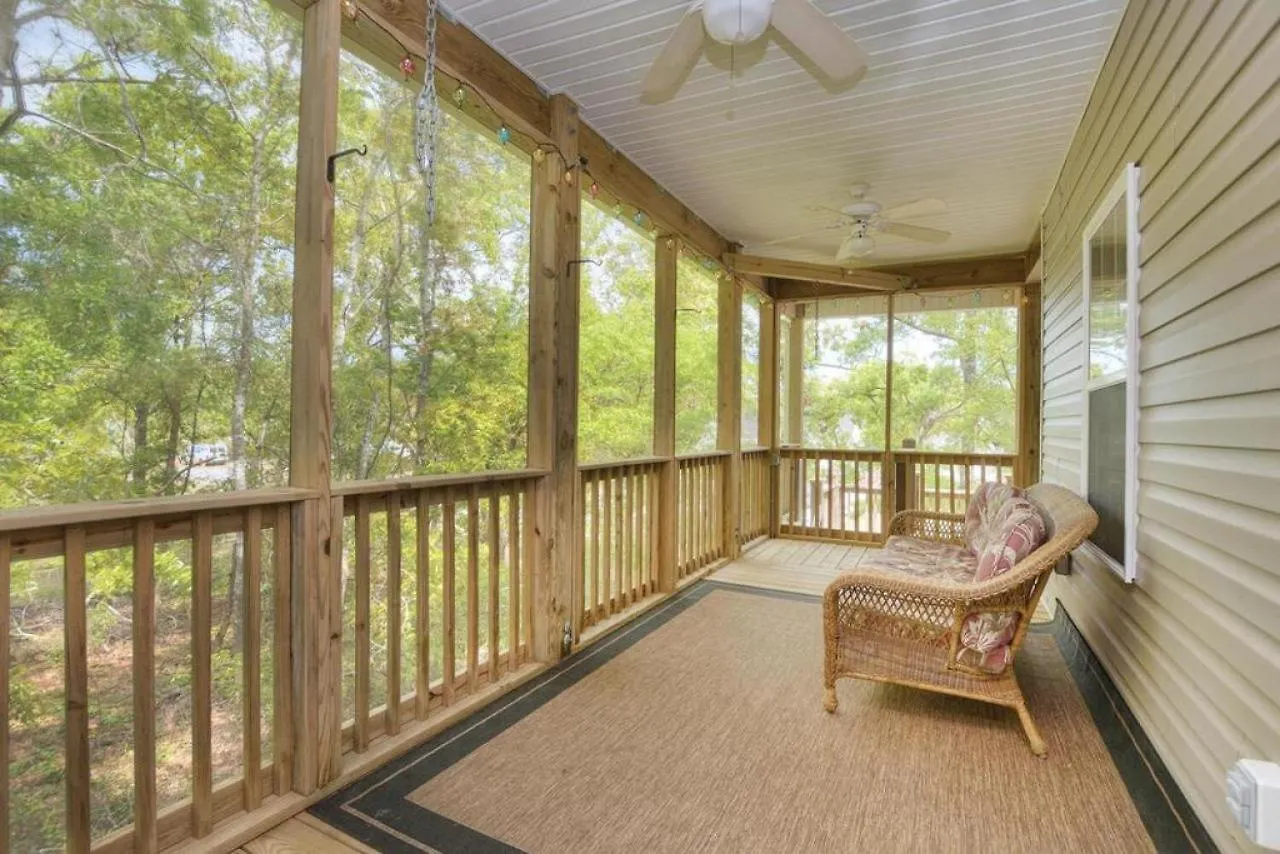 7 Happy Clams Holiday home Oak Island