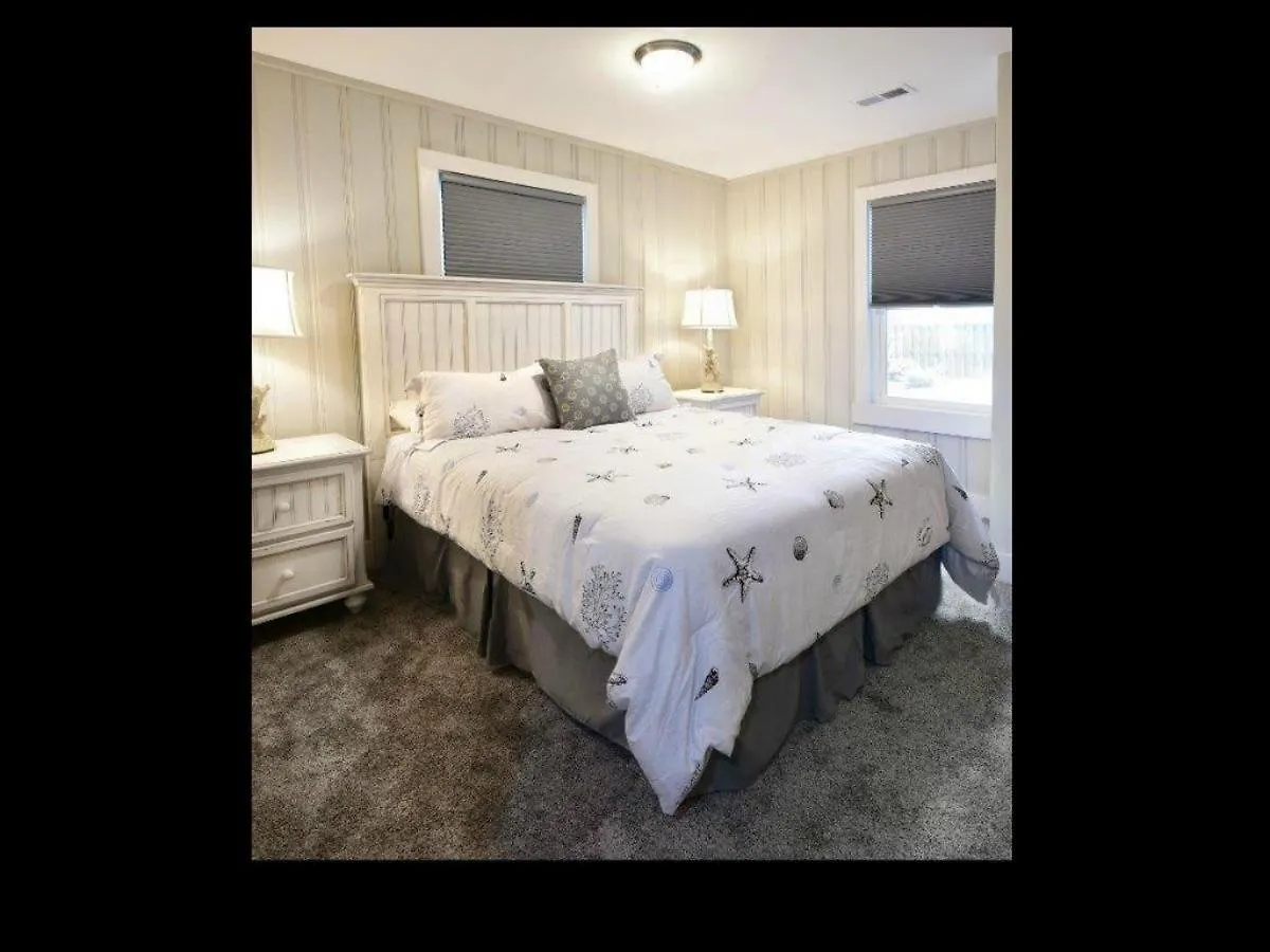 Holiday home Anchors Down *