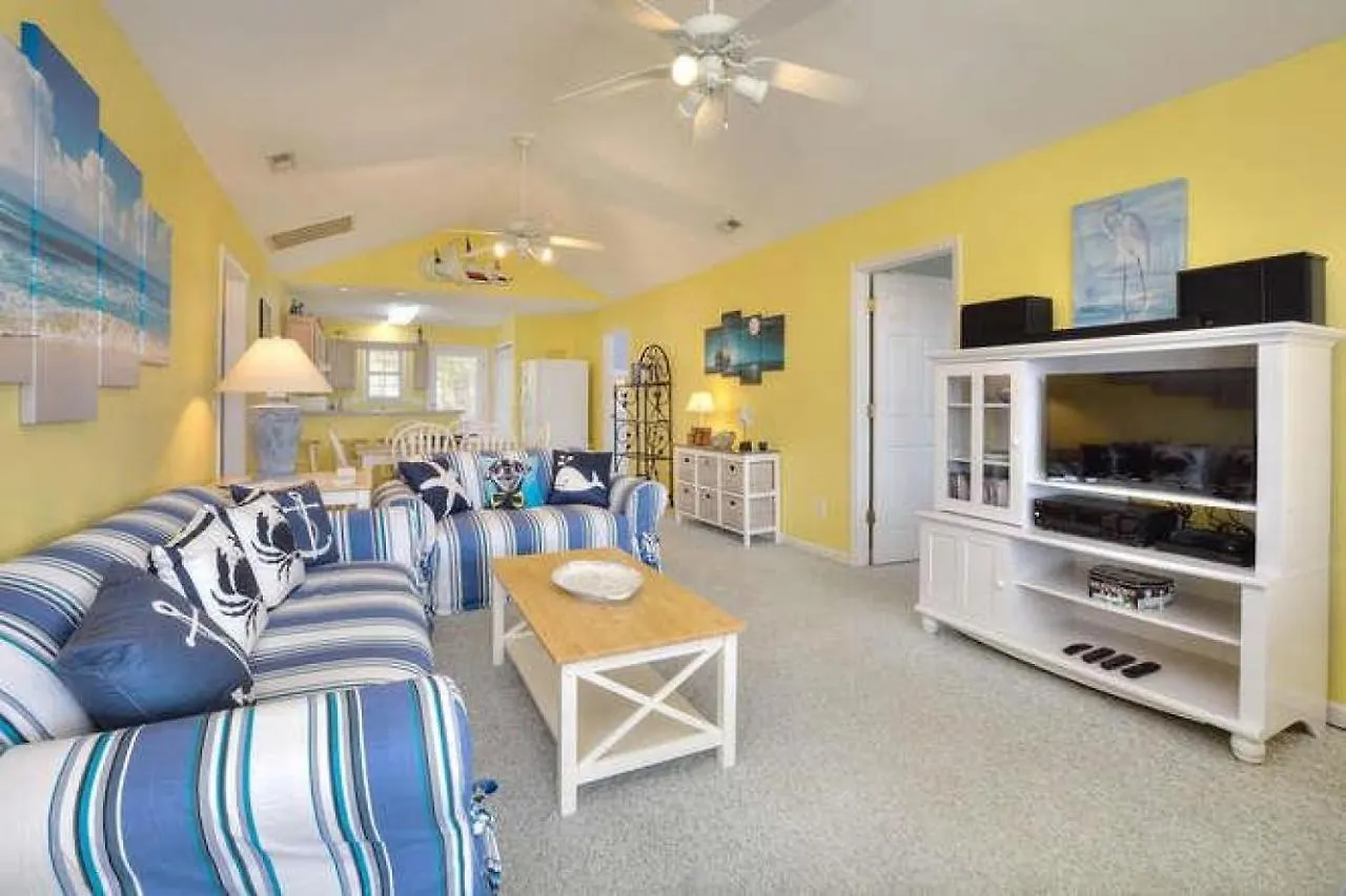 A Paradise Found * Oak Island