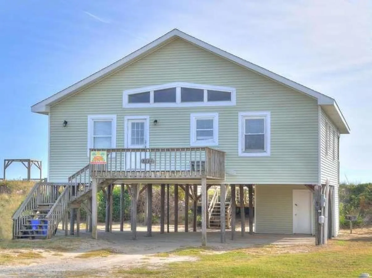 Holiday home Bluewater Point Oak Island