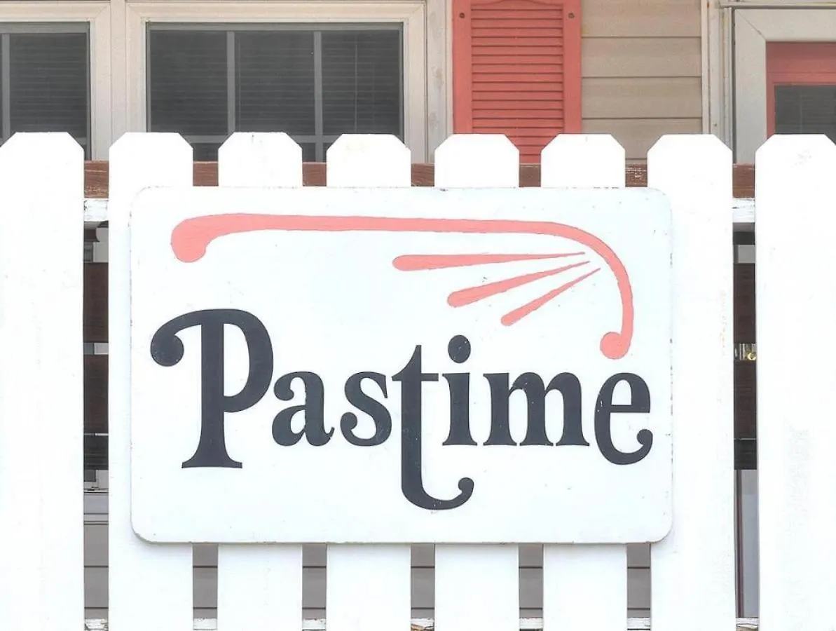 Pastime Oak Island