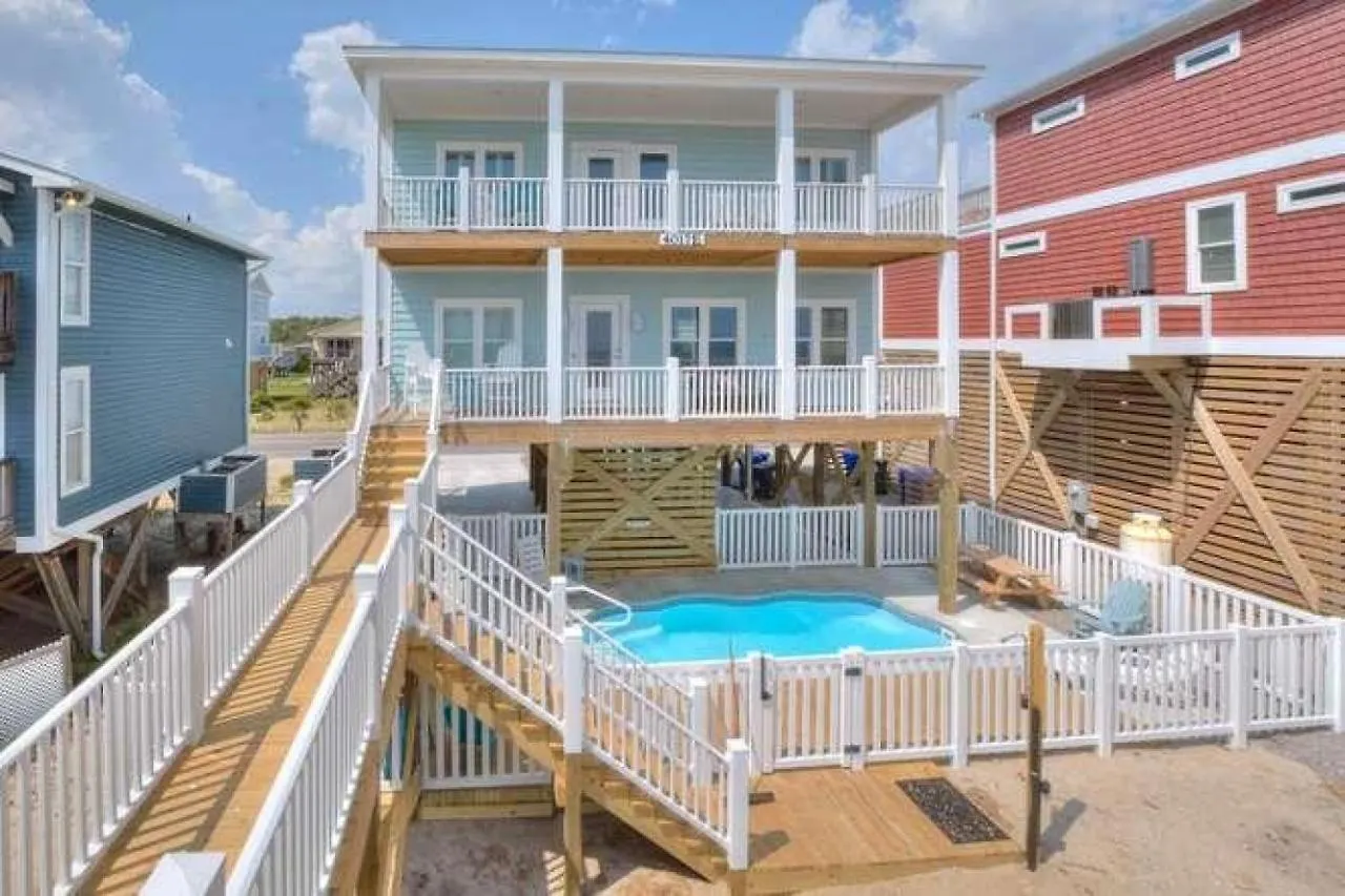 Heas By The Seas * Oak Island
