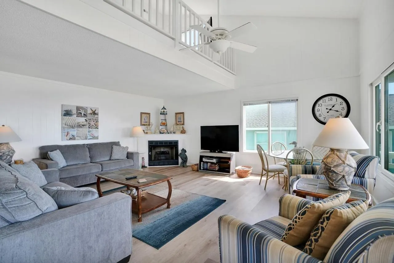 Charlie's Place * Oak Island