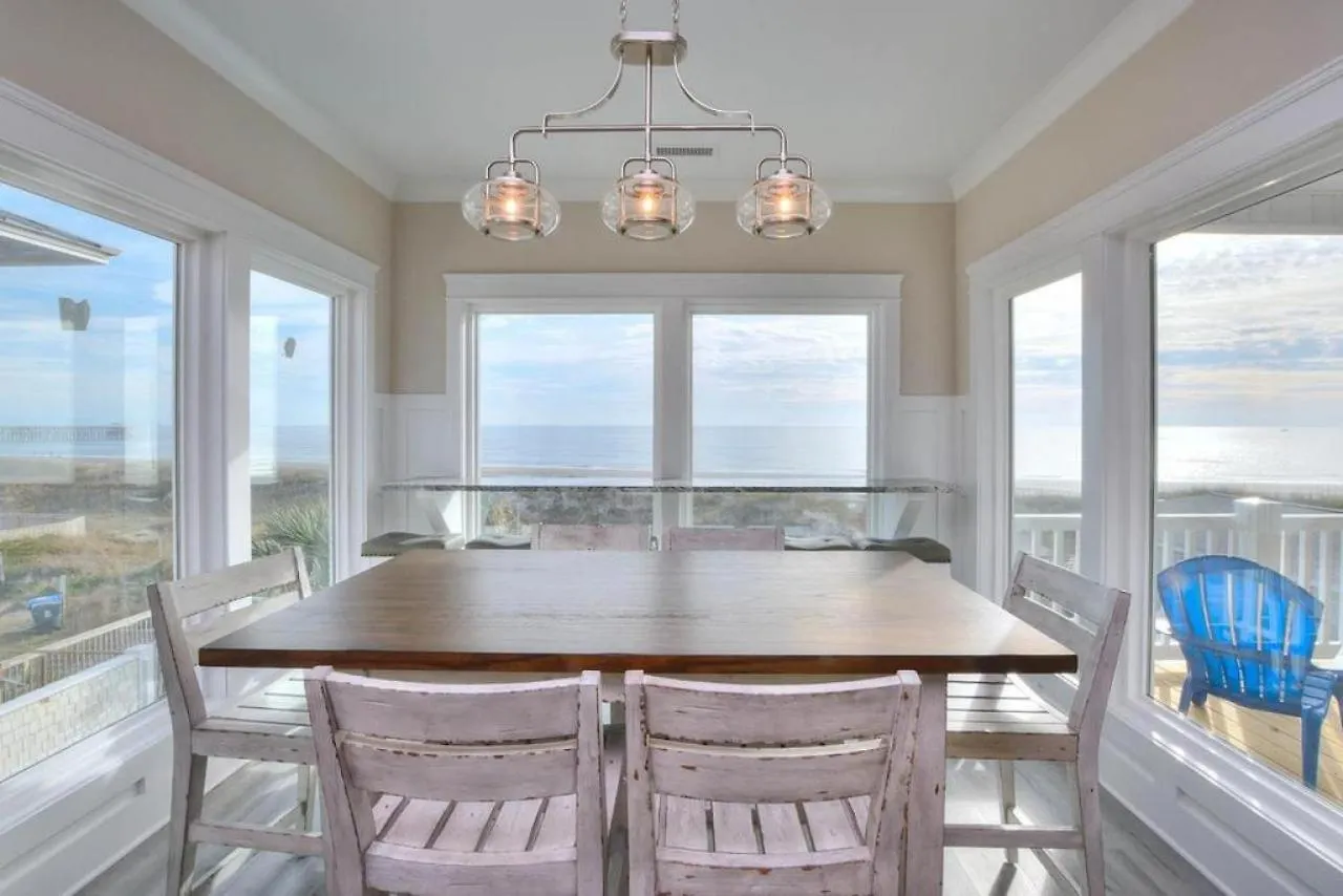 Holiday home Sensational Oak Island