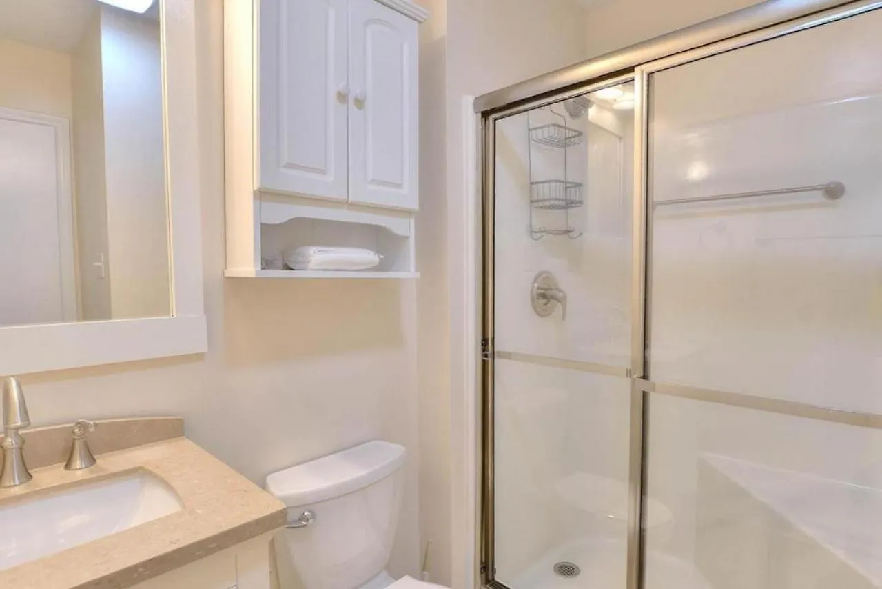 308 Sandy Groves Holiday home Oak Island