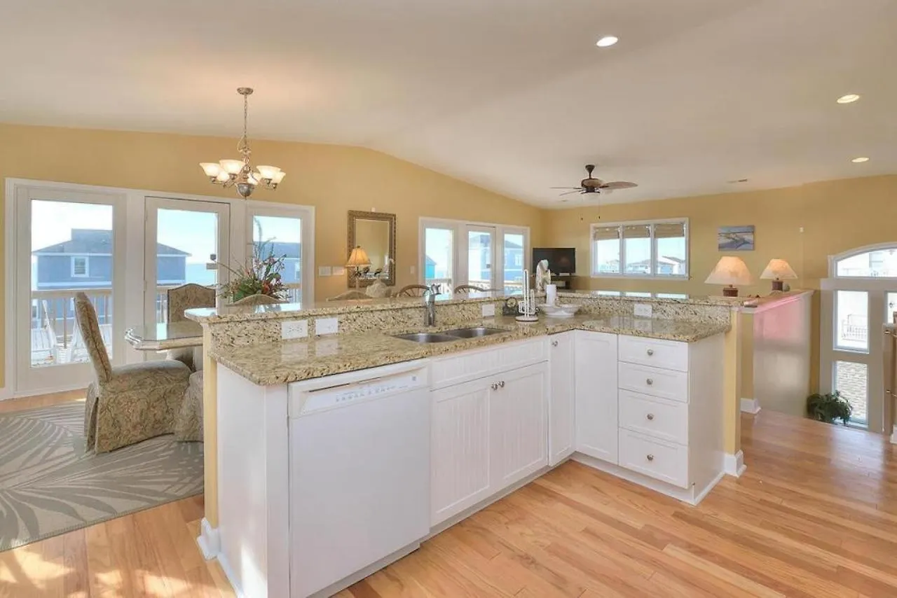Holiday home At Last Oak Island