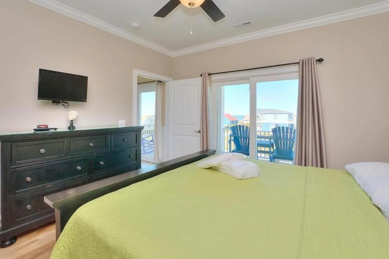 C-side Place Oak Island