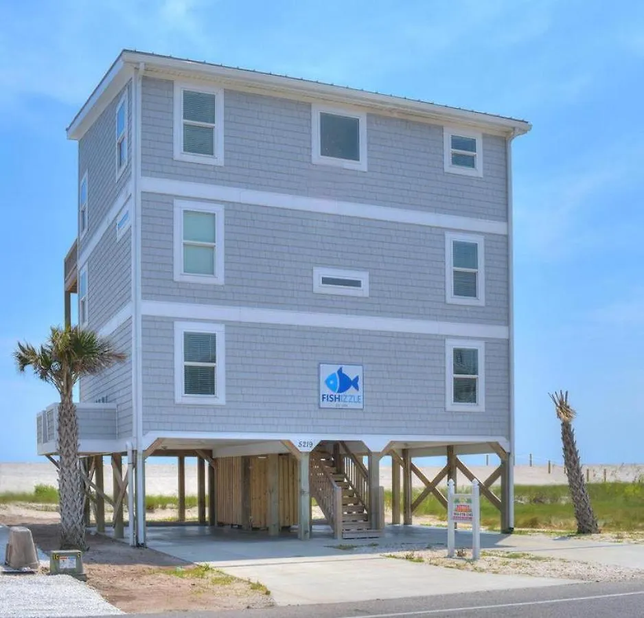 Holiday home Fishizzle Oak Island