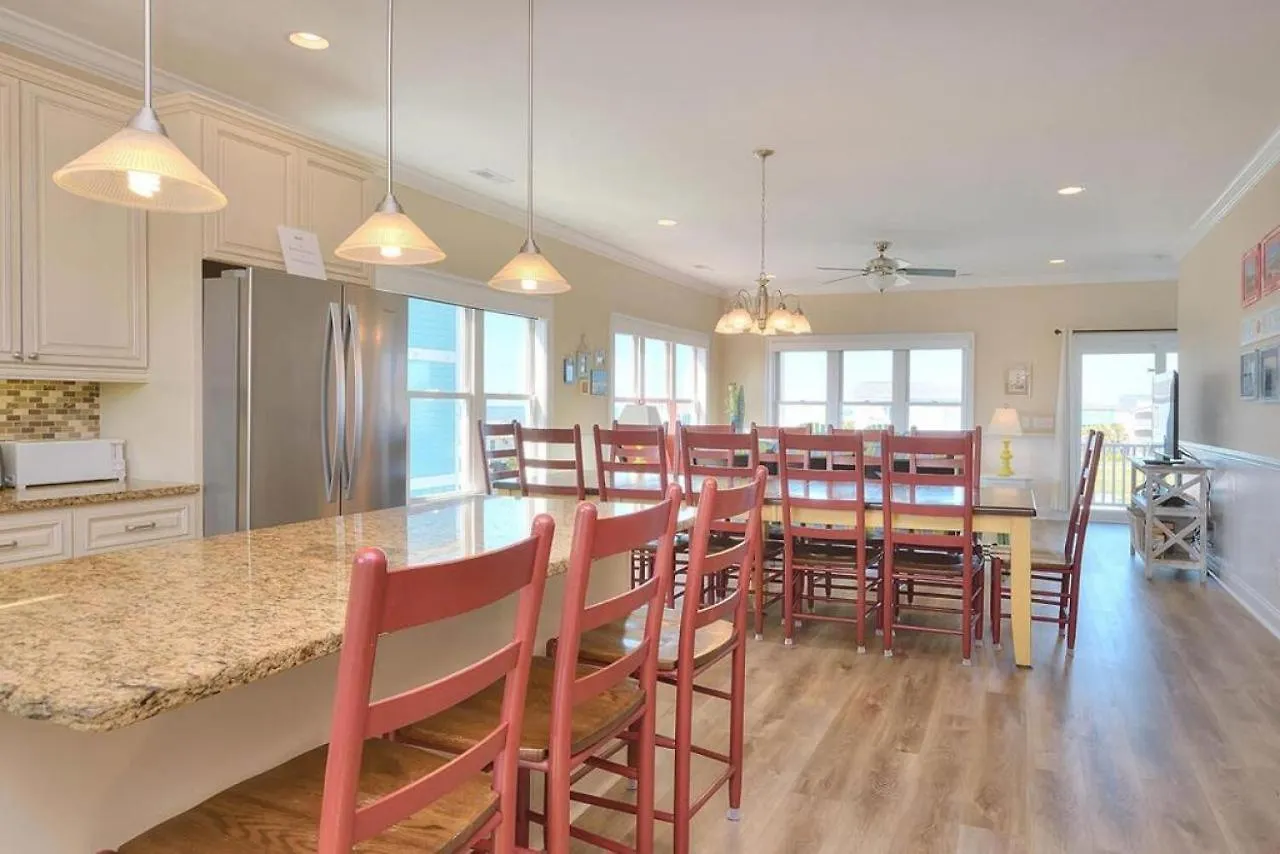 C-side Place Holiday home Oak Island