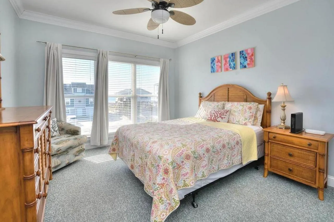 Island Treasure Holiday home Oak Island
