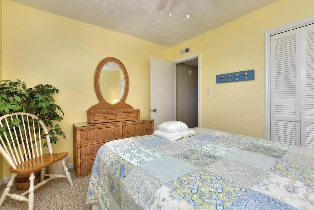 308 Sandy Groves Holiday home Oak Island