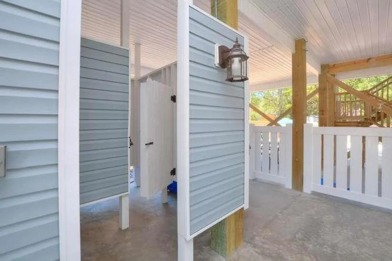 Almost Heaven Holiday home Oak Island