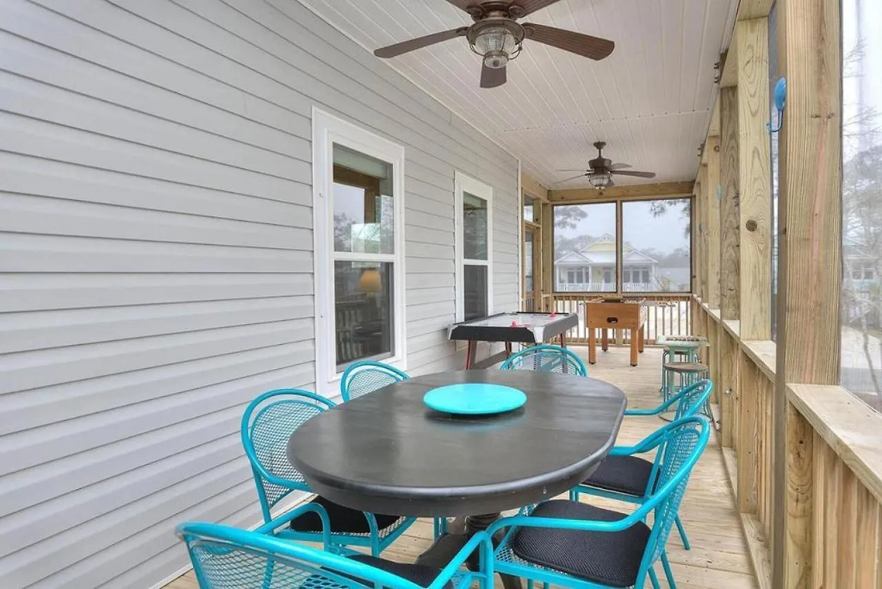 Searenity Awaits Holiday home
