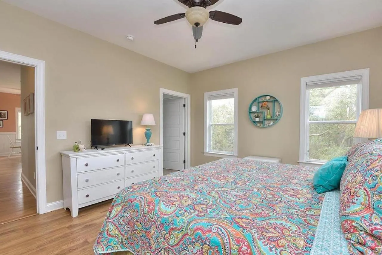 Searenity Awaits Holiday home