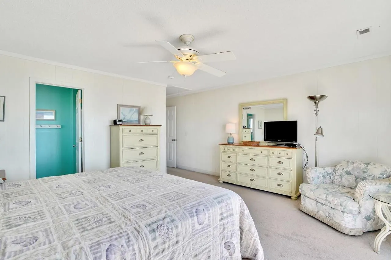 Holiday home Charlie's Place Oak Island