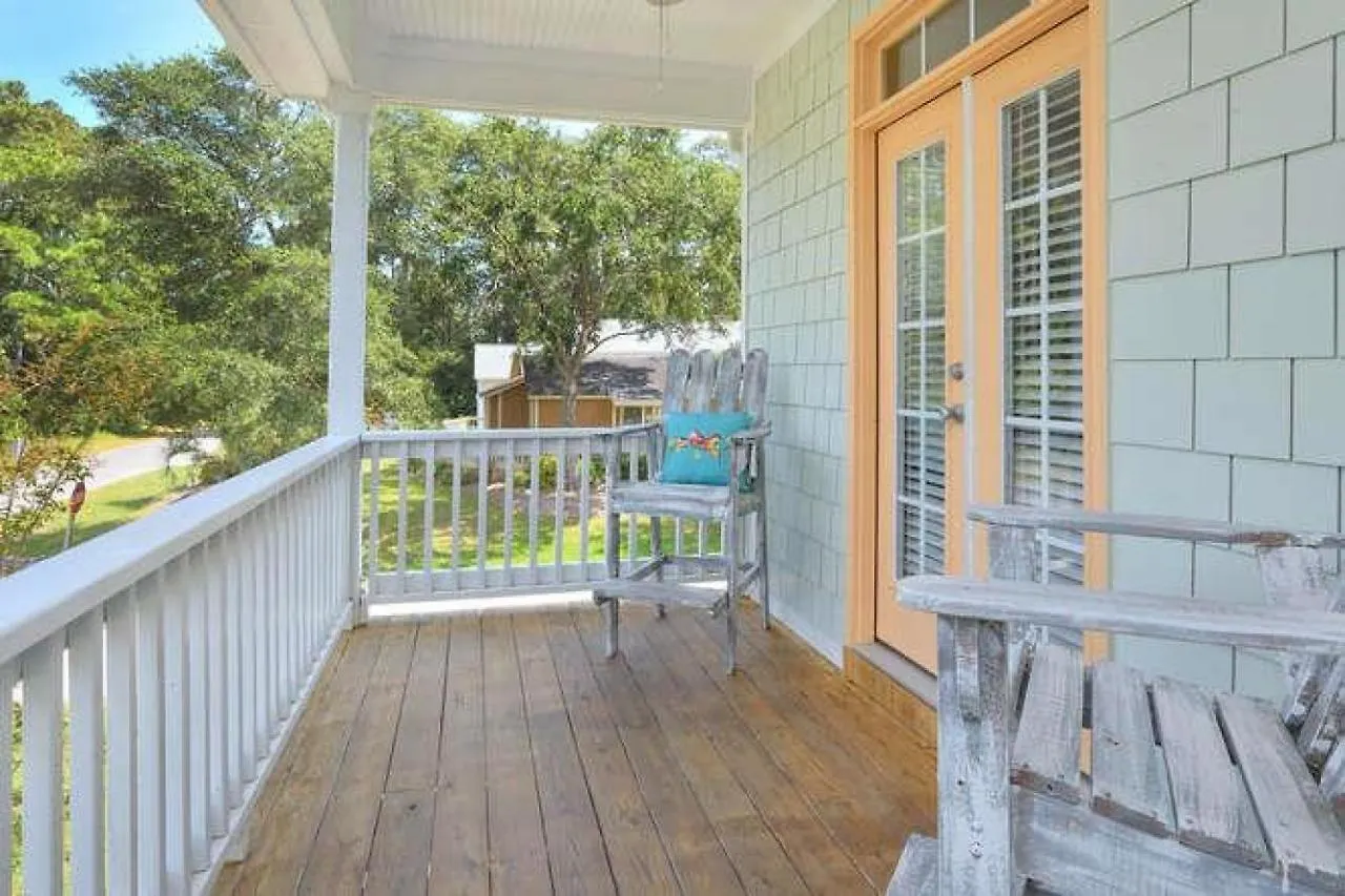 A Gift From Heaven Holiday home Oak Island