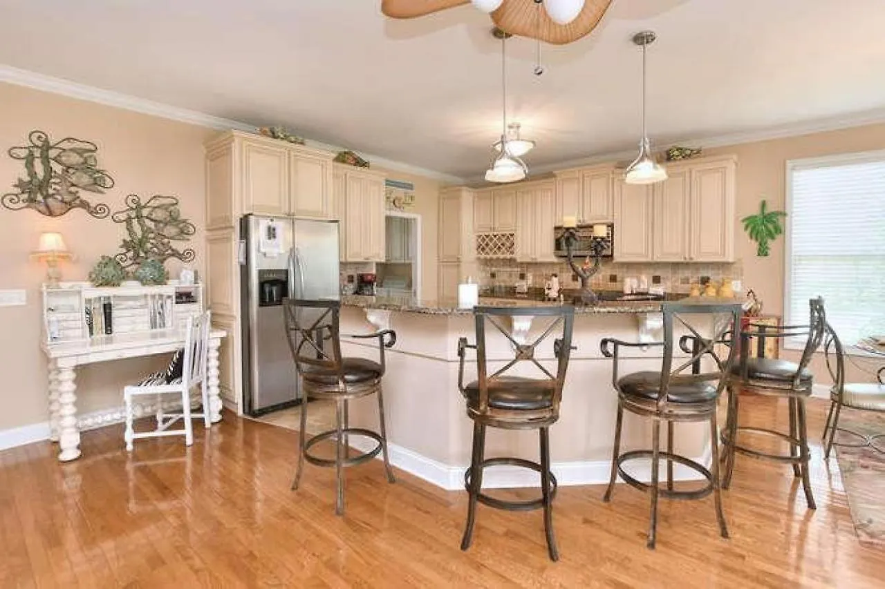 Holiday home A Gift From Heaven Oak Island