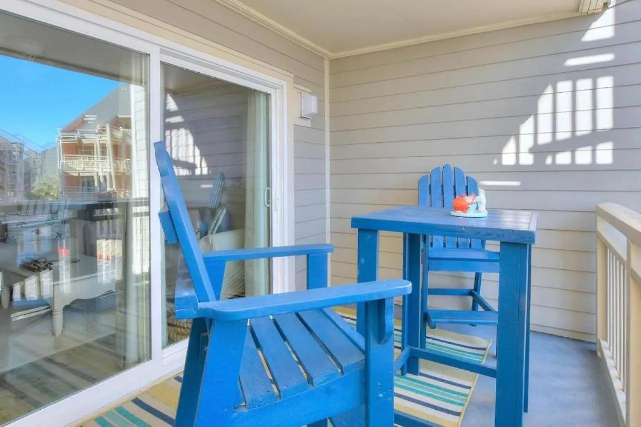 1210 * Oak Island