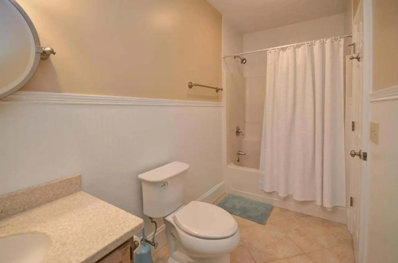 Holiday home 108 W Yacht Drive *