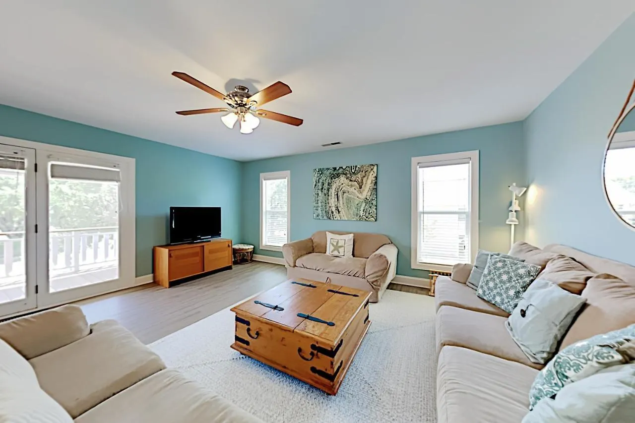 Marsh-view Escape Holiday home Oak Island