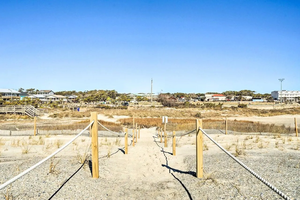 Holiday home With Pool Walk To Long Beach! *