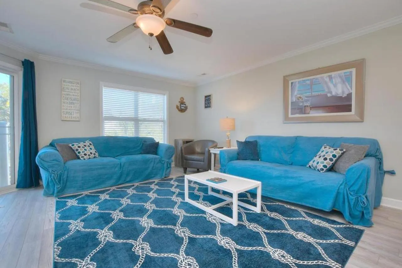 Ocean Walk 6204-anchors Away