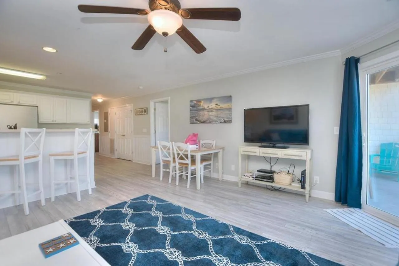 Holiday home Ocean Walk 6204-anchors Away Oak Island