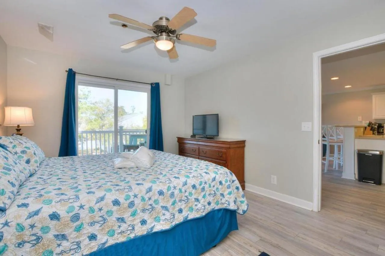Ocean Walk 6204-anchors Away Holiday home Oak Island