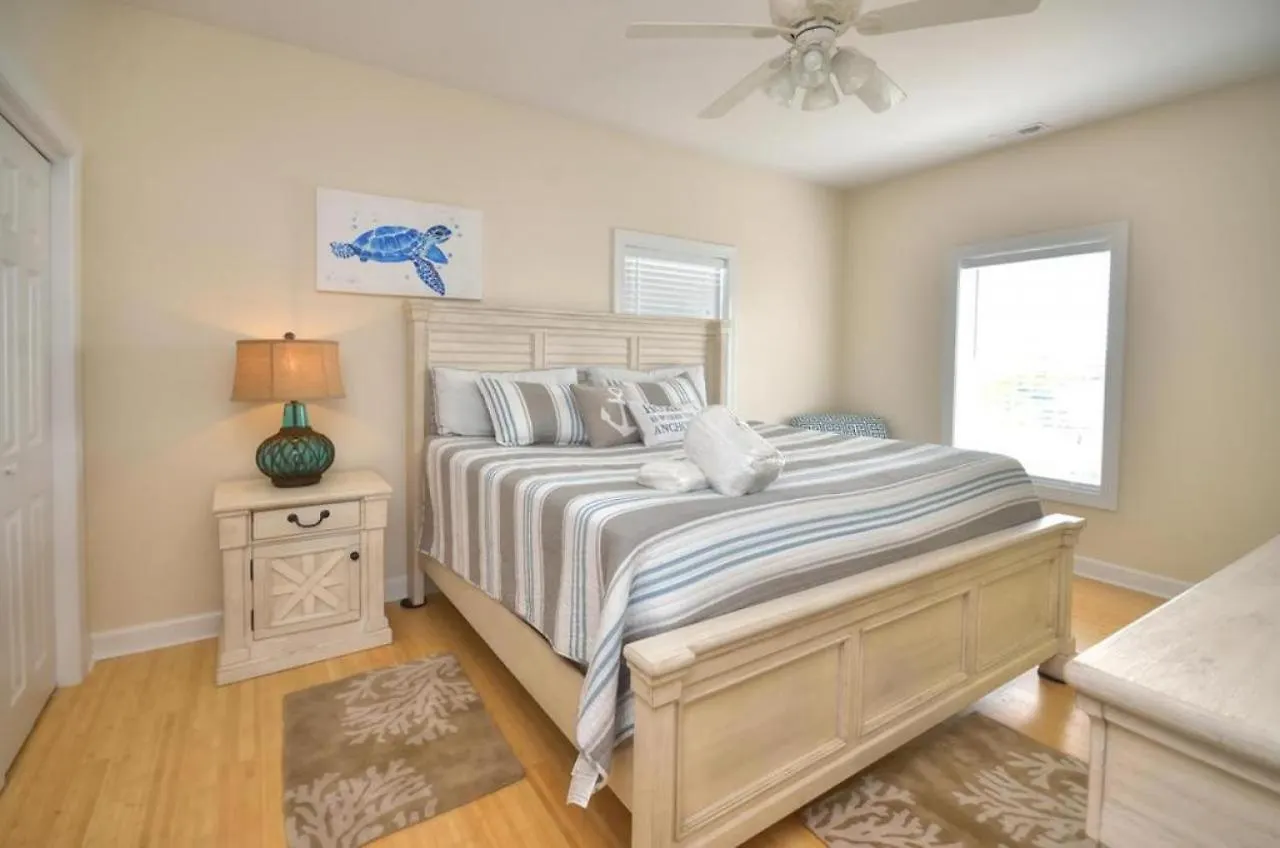 Pirate's View Holiday home Oak Island