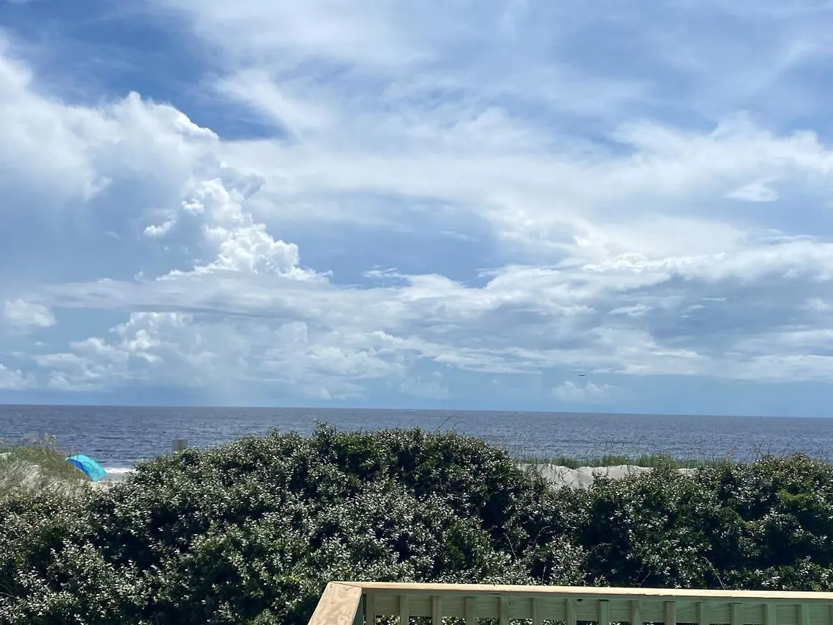 Flying Point Holiday home Oak Island