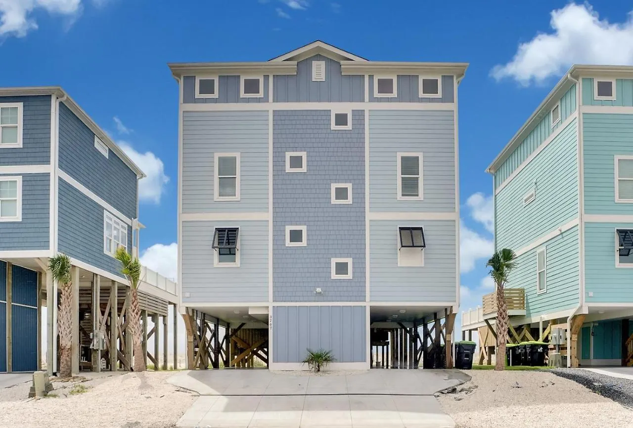 Holiday home Tough Choices Oak Island