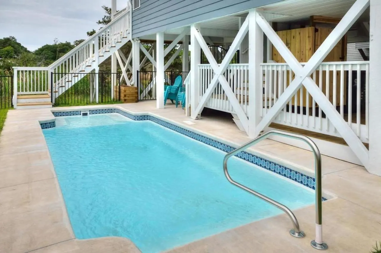 1 Sac Shack Oak Island