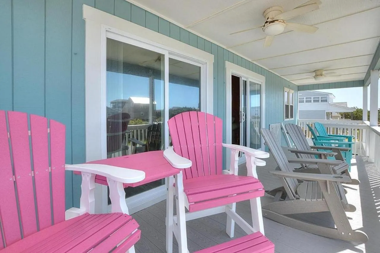 Holiday home Ocean Breeze Retreat Oak Island