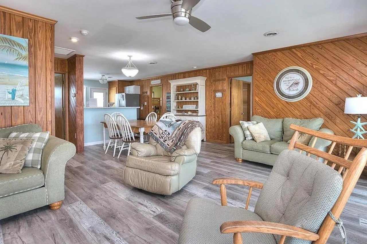 Holiday home Ocean Breeze Retreat