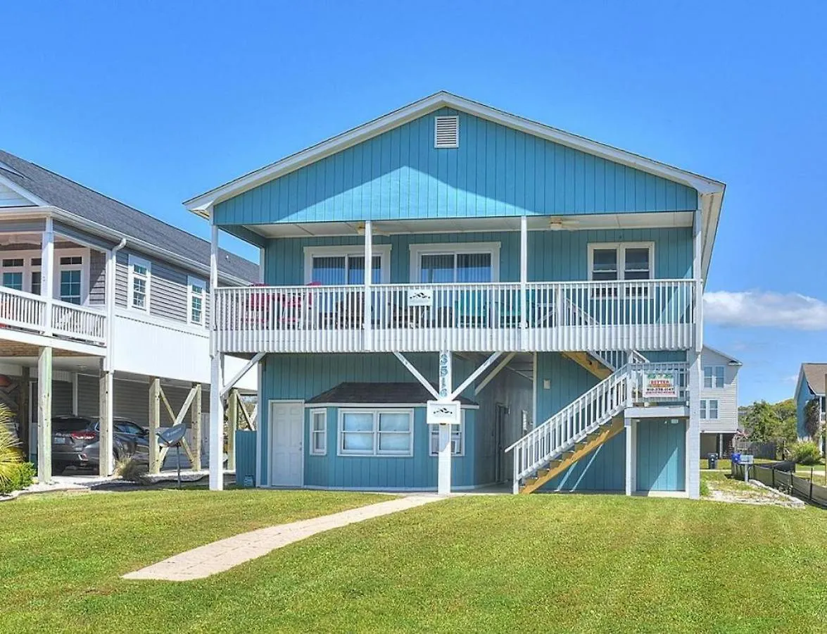 Ocean Breeze Retreat Holiday home