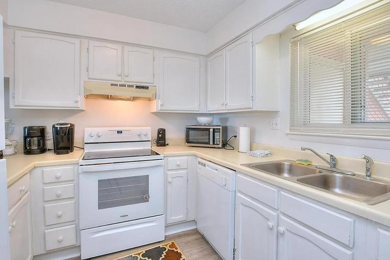 1501 * Oak Island