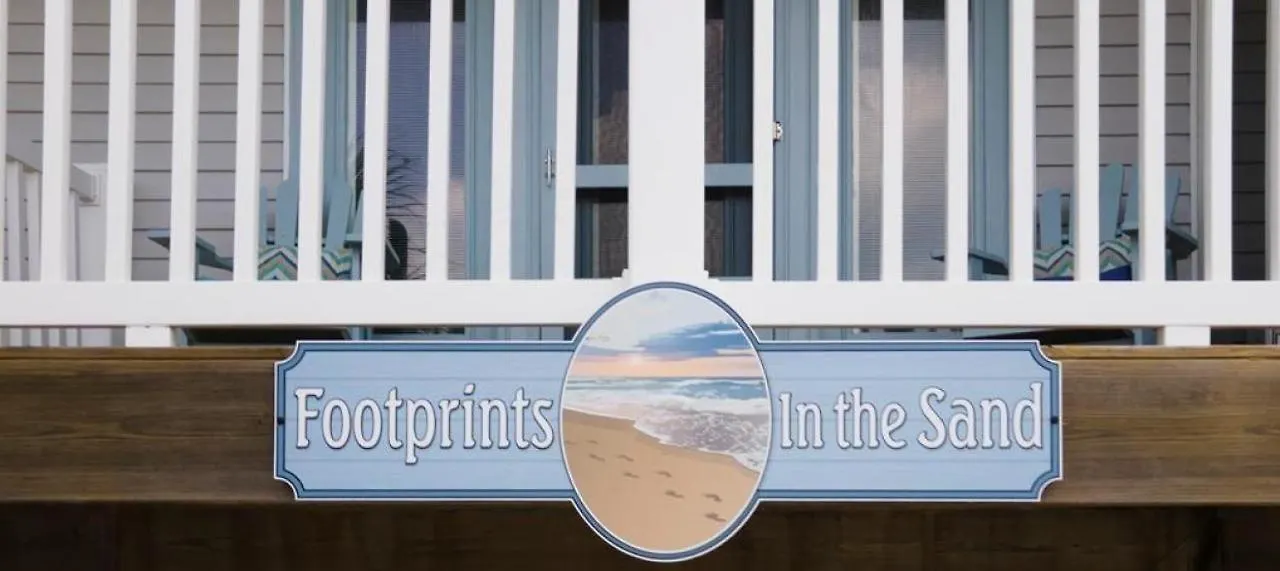 Holiday home Footprints In The