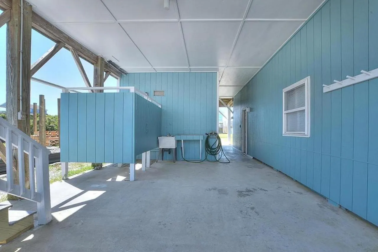 Ocean Breeze Retreat Holiday home *