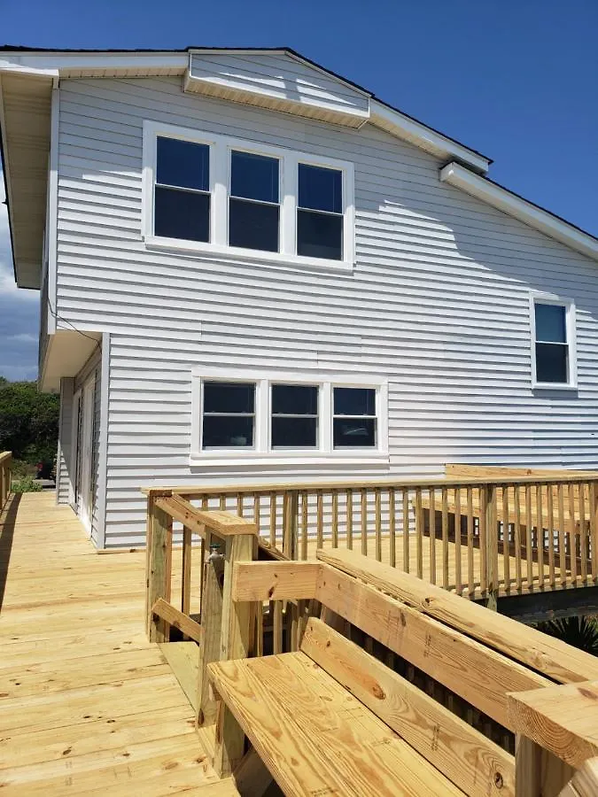 Ocean Front With Spectacular Views! * Oak Island