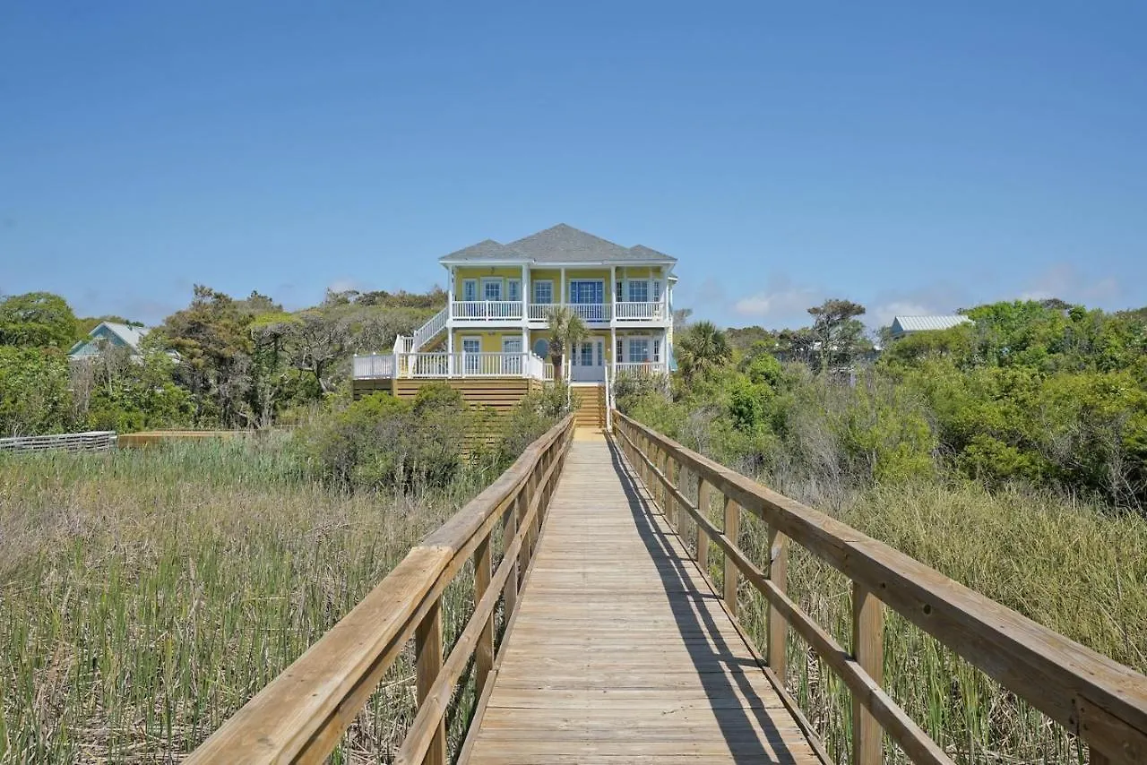 Luck & Laughter * Oak Island
